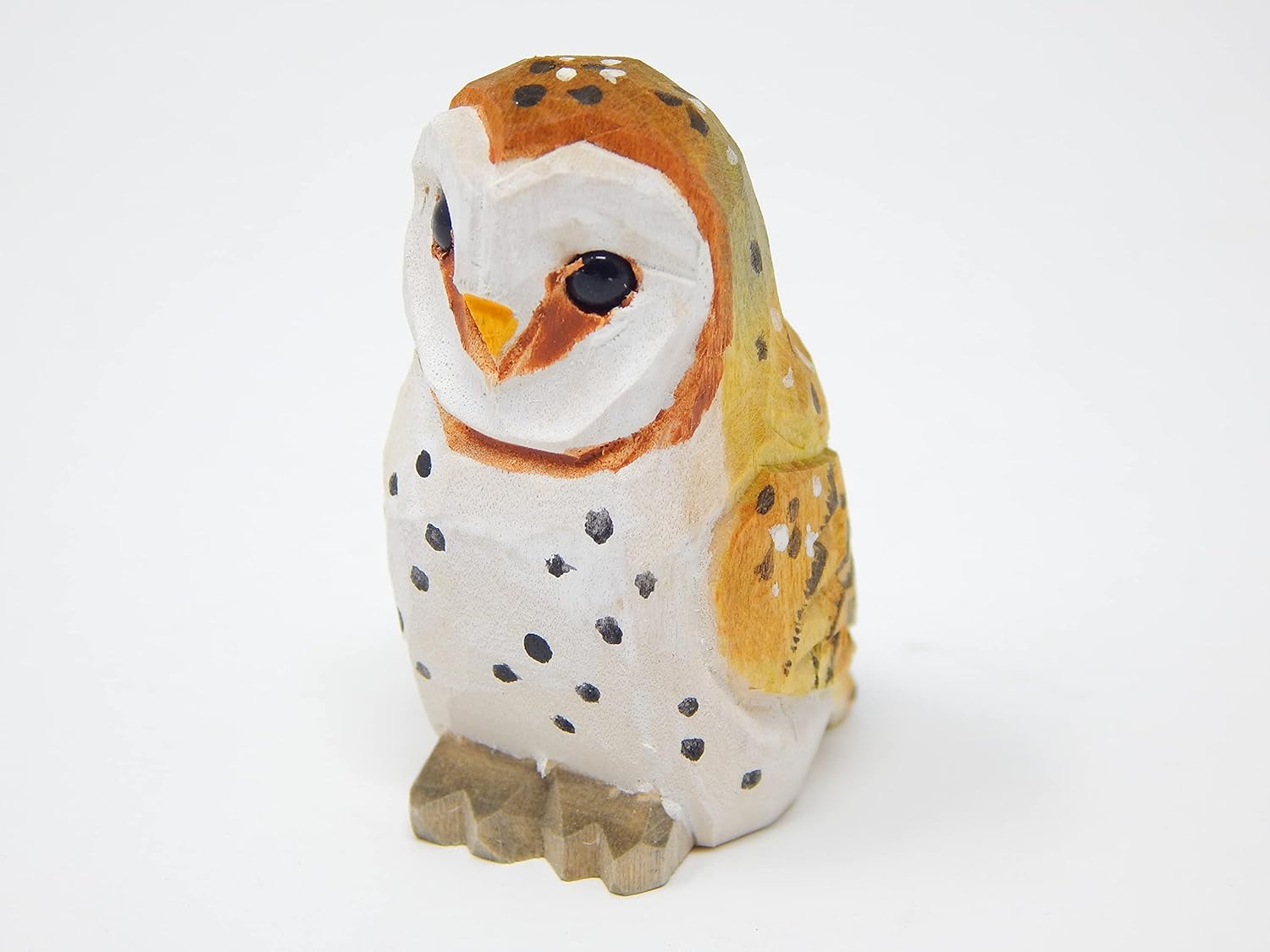 Hand-Carved Barn Owl Figurine - Miniature Decoration Forest Bird Carved Small Animal Sculpture Garden Statue, Small Wildlife Ornament for Home Decor, Nature-Inspired Gifts & Collectibles.