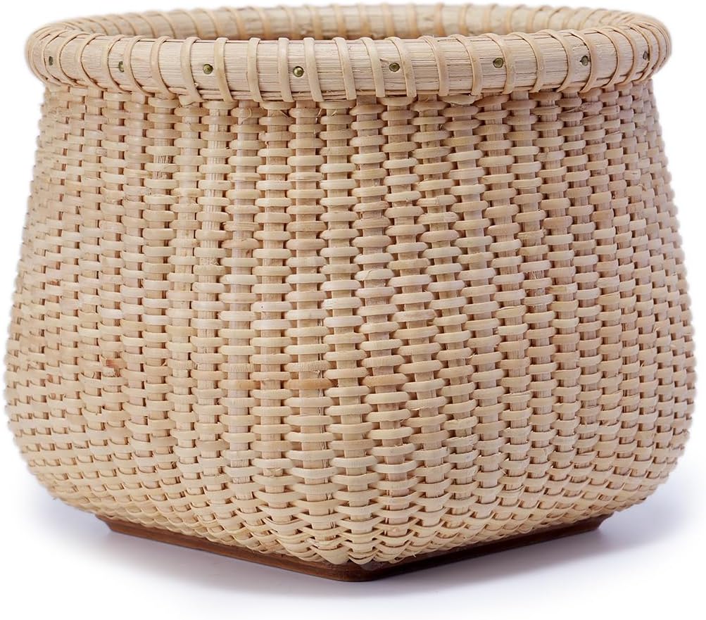 Nantucket Handicraft Basket Desktop storage and organization Cane-on-cane weave Square bottom round mouth storage Nautical Folk Art of the 19th Century