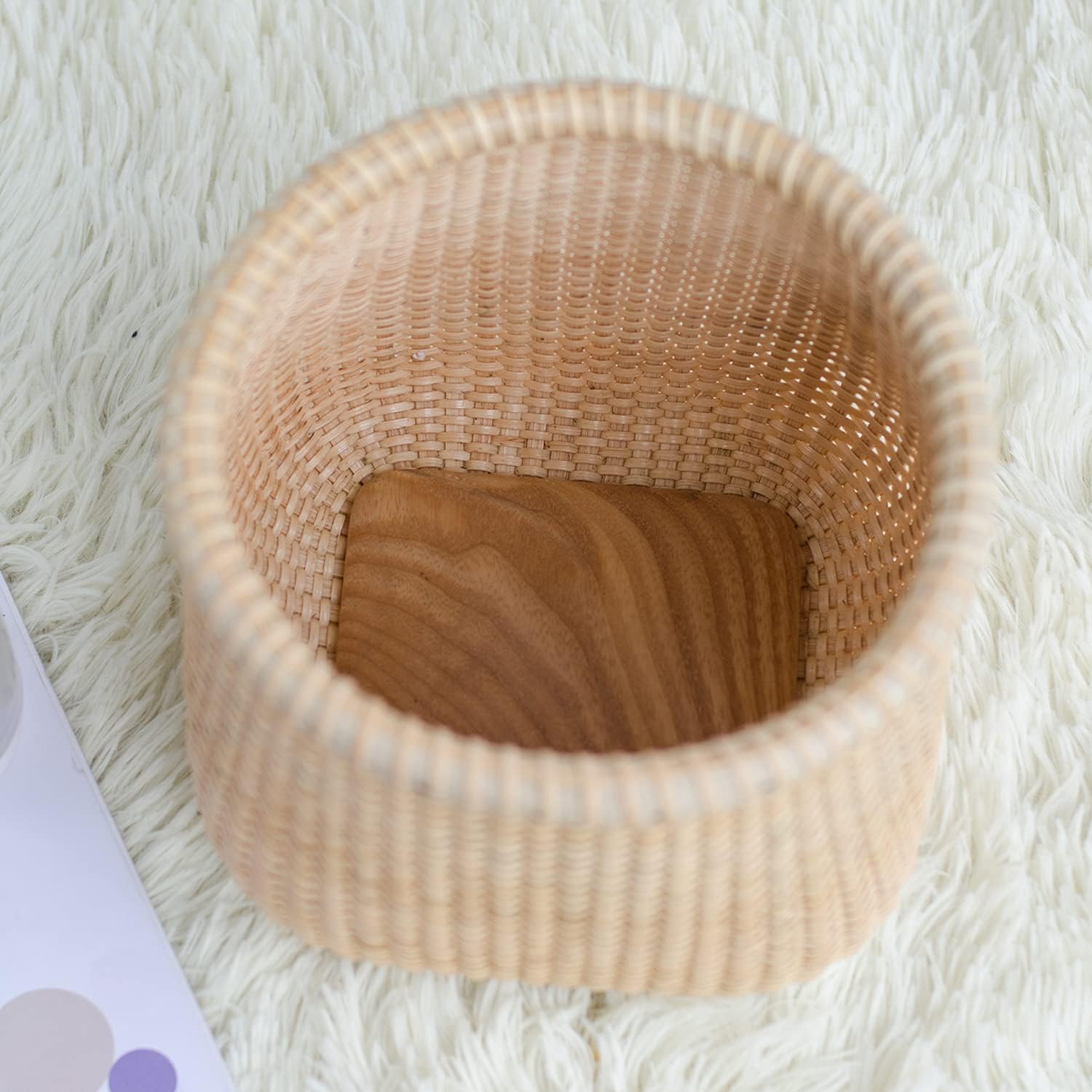 Nantucket Handicraft Basket Desktop storage and organization Cane-on-cane weave Square bottom round mouth storage Nautical Folk Art of the 19th Century